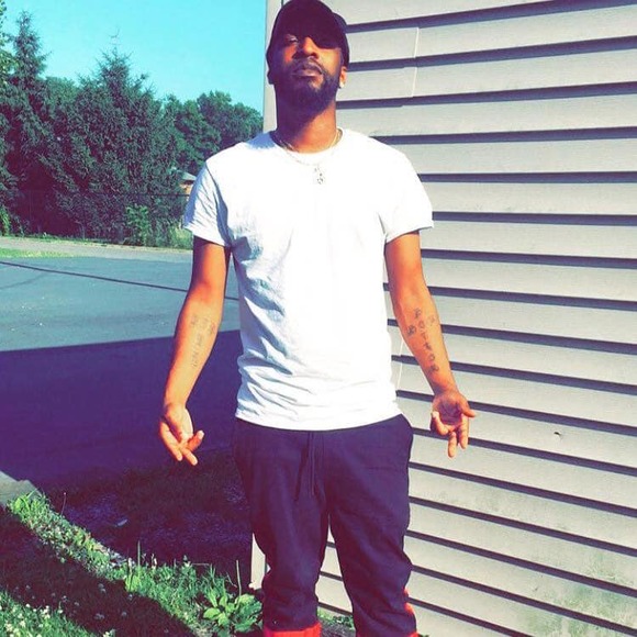 Meet your Posher, Jimmy - Picture 1 of 1